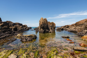 Naklejka premium Cala en la Playa de las Furnas, Porto do Son, La Coruña, Galicia.