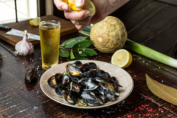 Mussels in white sauce