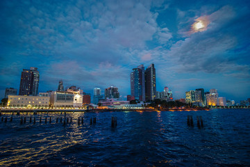 Obraz premium Sunset in Manila Bay