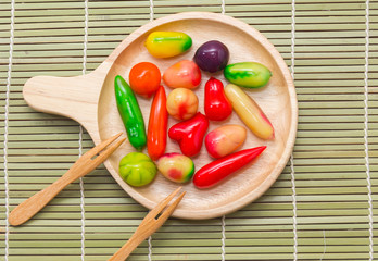 Fruit Shaped Mung Beans in Jelly,deletable imitation fruits or Kanom Look Choup in Thai