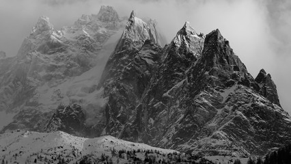 aiguilles de Chamonix Noir et Blanc