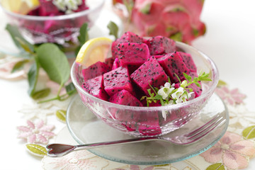 新鮮なドラゴンフルーツ