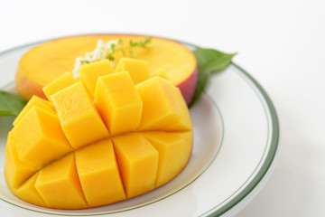 新鮮なマンゴー