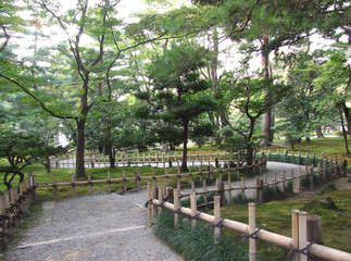 Walking route with the bamboo fenches in Kenrokuen Garden