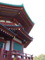 Obraz premium A Chinese style pavilion in in Japanese garden over the cloud