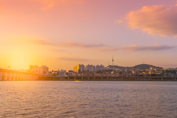 Fototapeta premium Sunset at Seoul City,South Korea.