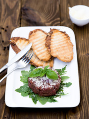 Tartare of beef with toasted bread