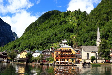 Fototapeta premium Attractive view of houses and building in Hallstatt