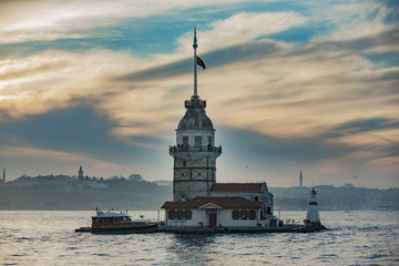 Fototapeta na wymiar Maiden's Tower before sunset in Istanbul Turkey