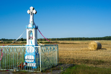 przydrożna kapliczka 