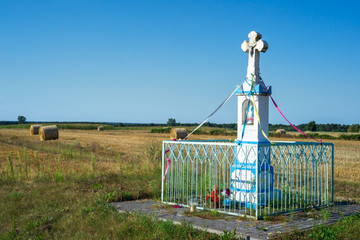 przydrożna kapliczka 
