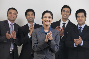 Business people applauding 
