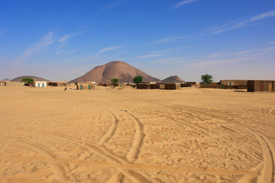 Ben Amera  -  the world's third largest monolith located in Mauritania, close to the border with Western Sahara

