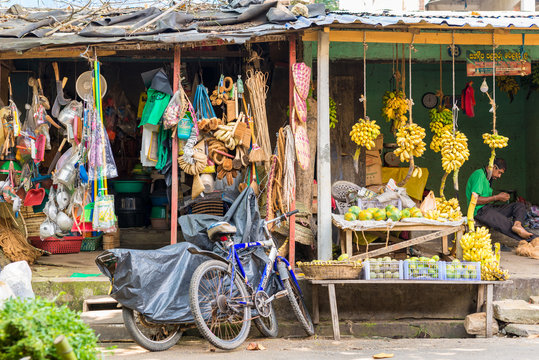Dutch Market with all kinds of vegetables and tropical fruits in the major city Galle. The Green Market is a spot for vending fruits and vegetables of all kind