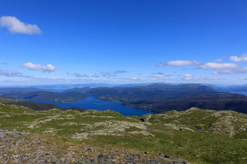 A mountain top with beautiful views of the lake at Stord, Sunnhordland