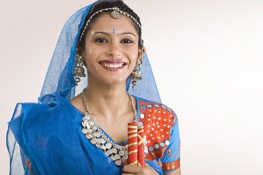 243 Gujarati Dress Stock Photos - Free & Royalty-Free Stock Photos from  Dreamstime