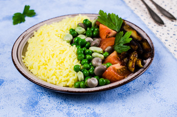 Yellow rice with vegetables