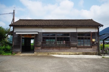 佐賀の肥前長野駅