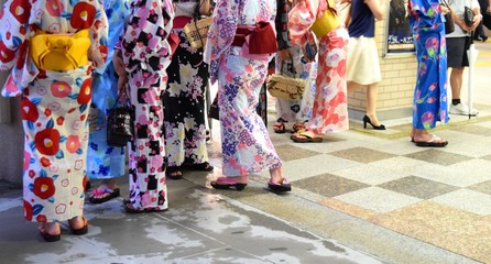 日本の夏　着物ガール