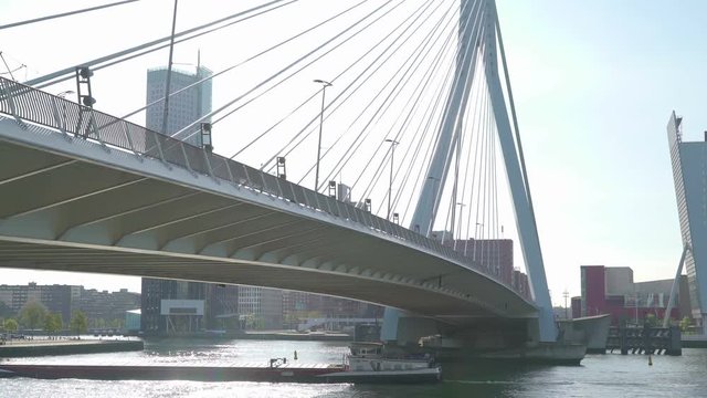 1868_Closer_view_of_the_white_big_bridge_in_Rotterdam.mov