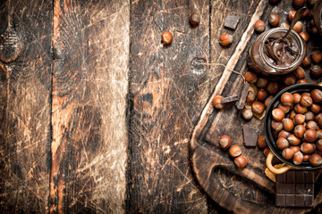 Nut butter with chocolate and hazelnuts.