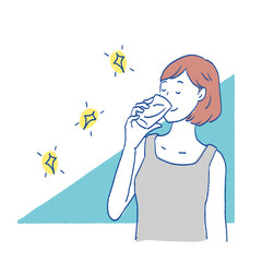 水を飲む女性