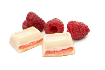 White chocolate with raspberries
