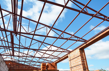 Steel Roof Trusses. Metal Roof Frame Construction with Steel Roof Trusses Details.