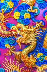 Fototapeta na wymiar dragon statue can use for background