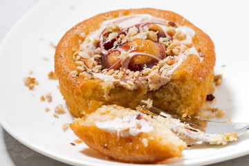 sweet cakes with cream and jam, closeup