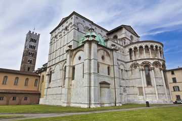Fototapeta na wymiar Toskana-Impressionen in Lucca, Dom San Martino