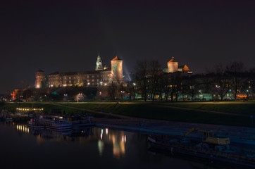 Fototapeta na wymiar Wawel castle in the night, Krakow, Poland