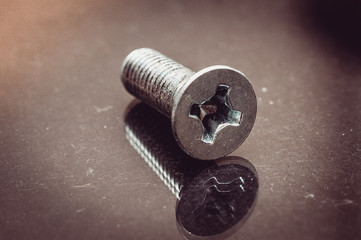 crosshead bolt