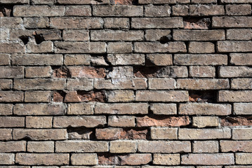 Obraz premium Old broken brick wall