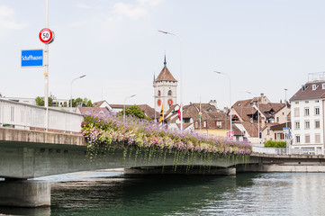 Schaffhausen, Stadt, Altstadt, Brücke, St. Johann, Kirche, Rhein, Rheinufer, Schifflände, Munot, Uferweg, Altstadthäuser, Sommer, Schweiz