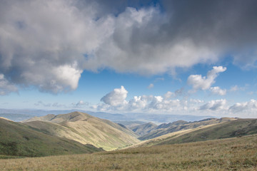 Landscape with beautiful clouds and mountain views.