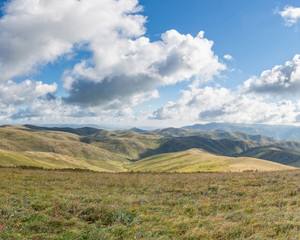 Landscape with beautiful clouds and mountain views.