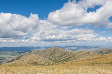 Landscape with beautiful clouds and mountain views.
