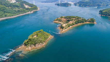 Obraz premium 能島（愛媛県今治市／しまなみ海道） 空撮