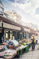 De populaire Naschmarkt van Wenen © Creativemarc