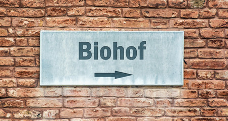 Fototapeta na wymiar Schild 225 - Biohof