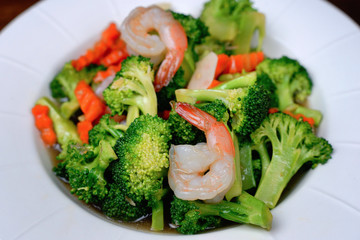 Stir fried broccoli with shirmp for healthy.