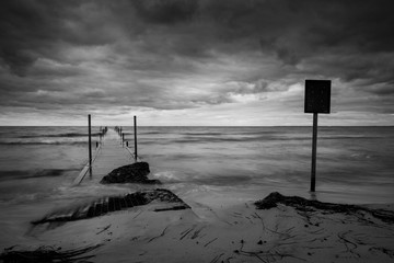 Jetty and rough seas - 167351128