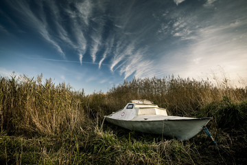 Boat on shore - 167351132