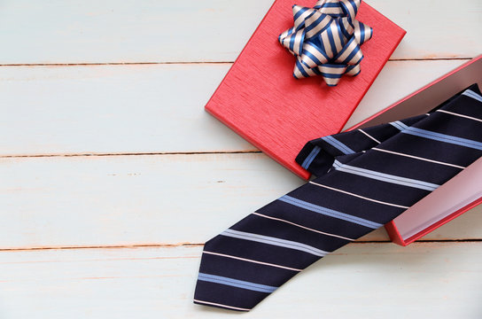 necktie In the gift box Concept Father's birthday gift