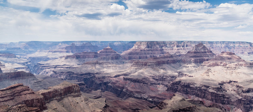 Panoramic picture of Grand Canyon landscape