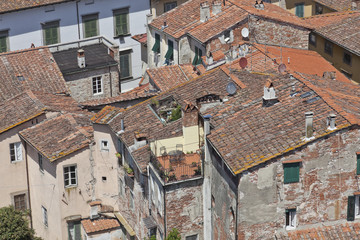 Fototapeta na wymiar Toskana -Impressionen von Lucca, gesehen vom Torre Guinigi