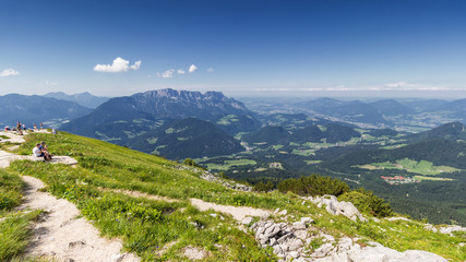 Ausblick vom Kehlsteinhaus auf Salzburg