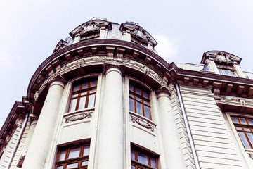 Obraz premium antique building view in Old Town Bucharest, Romanian