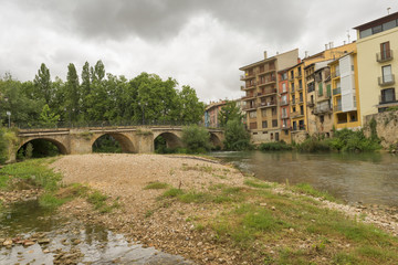 Fototapeta na wymiar The town of Estella in Navarre, Spain